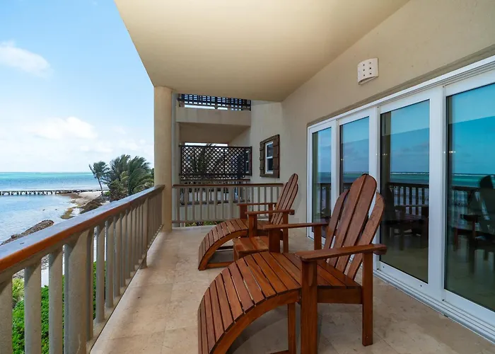 Residences At Barrier Reef 10-2b Oceanfront 2 Bedroom By Floreo Holiday home San Pedro (Ambergris Caye)
