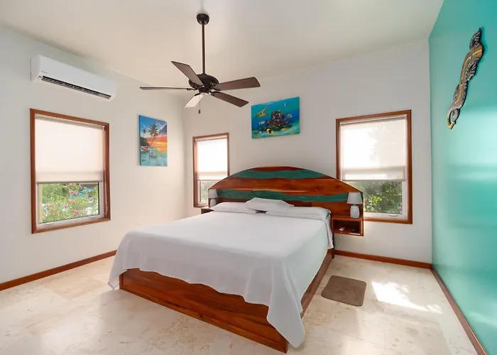 Residences At Barrier Reef 10-2b Oceanfront 2 Bedroom By Floreo San Pedro (Ambergris Caye)